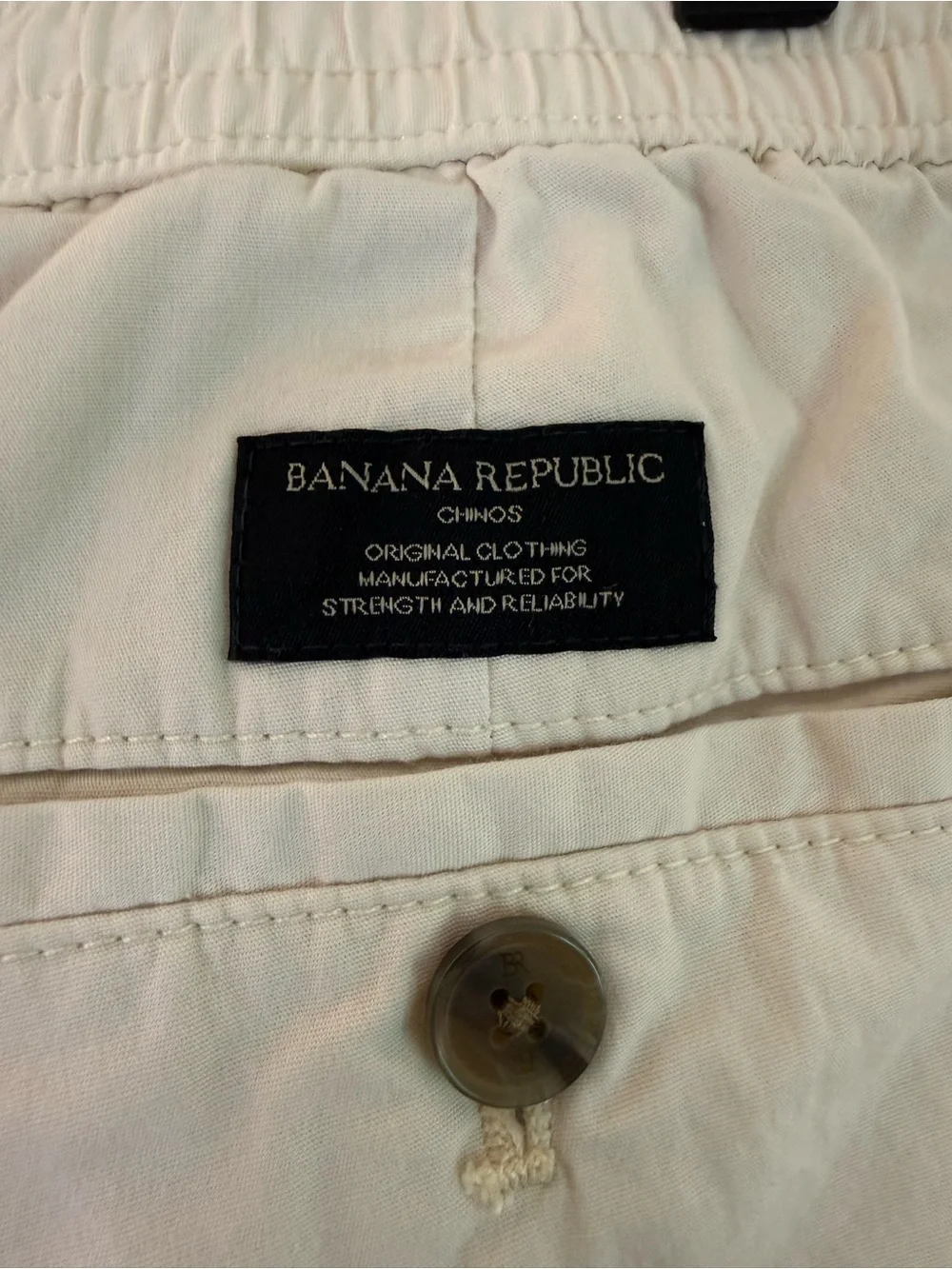 Banana Republic Summerweight Chino Shorts Men’s 35 Khaki
